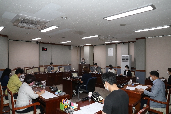 제244회 폐회중 의회운영위원회_1