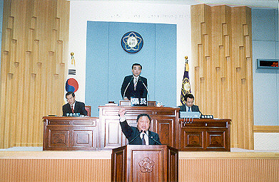 경부고속철도 울산통과 노선 사수에 대한 울산광역시남구의회 의원 결의_0