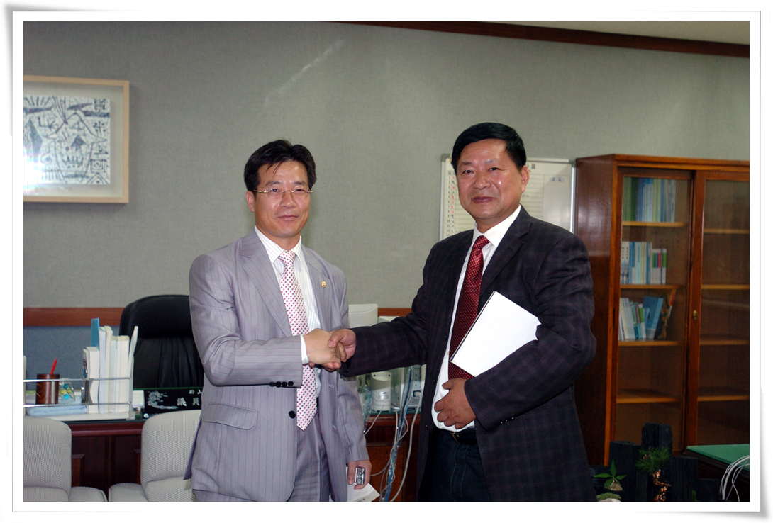 중국 요양시 인대상무위원회 방문(2)_2