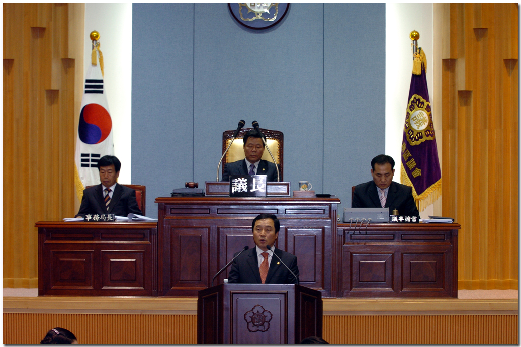 제2차본회의장면(제107회)_1