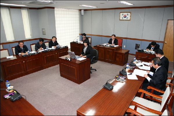 제136회 의회운영위원회_0