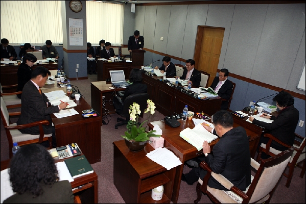 2010년 당초예산 심의(자치민원봉사과,지방세과)_0