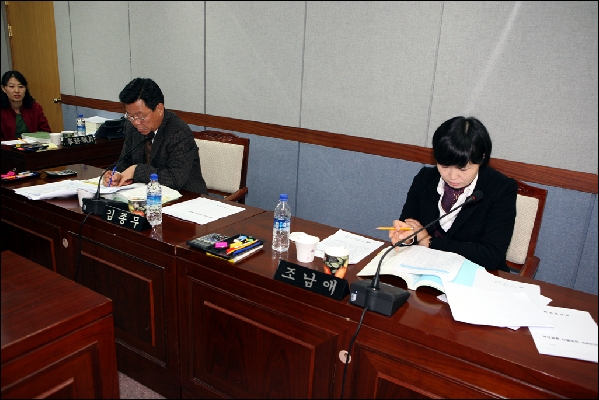 2010년 당초예산심의(토지정보과,보건소)_3