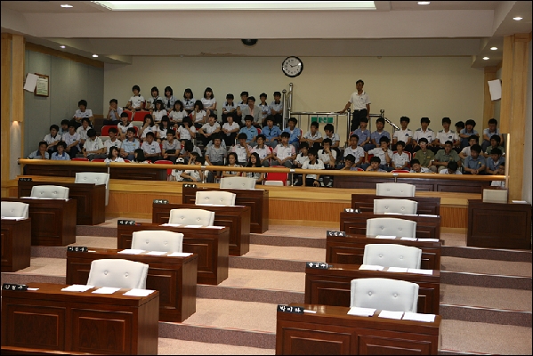 20100719 울산시산하 중학교 간부학생 방문_7