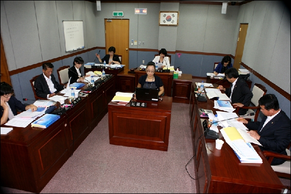 제142회 남구의회 제1차 정례회 1차 내무위원회 개최 _0