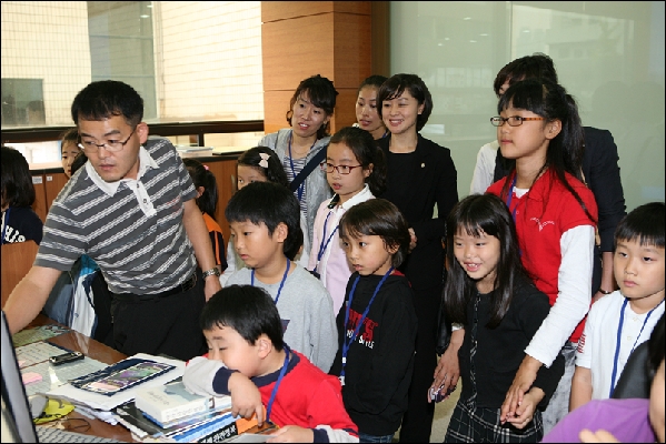 남부초등학교 학생 의회관람_2