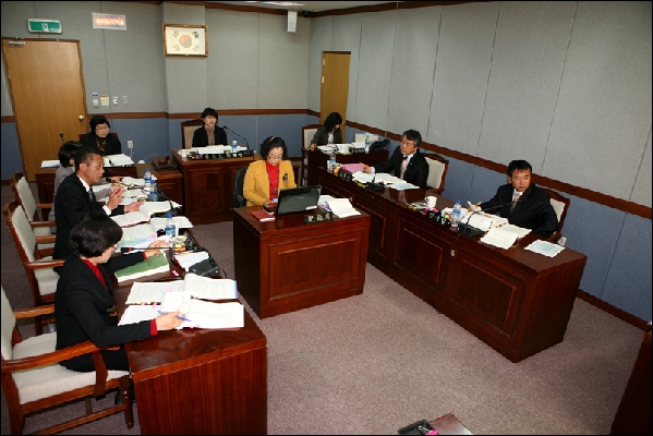 제144회 2차 정례회 2010년도 행정사무감사 실시(행정자치위원회) _1