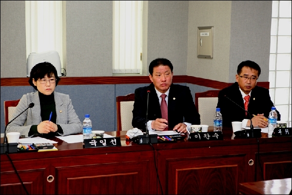 제144회 제2차 정례회 폐회중 제3차 운영위_0