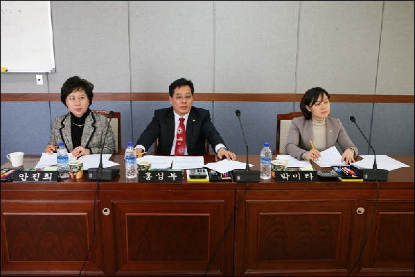 제145회 임시회 의회운영위원회_0