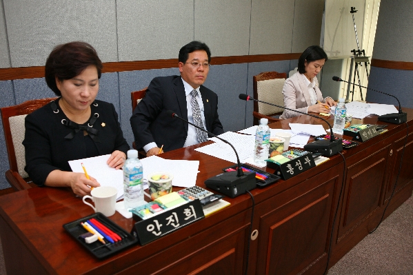 제152회 남구의회 임시회 제1차 의회운영위원회_2