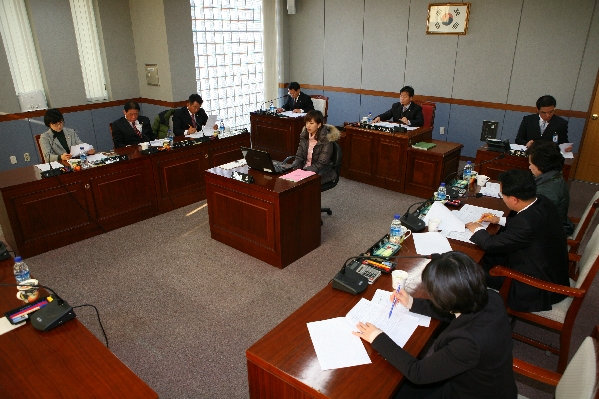 제154회 남구의회 제2차 정례회 제2차 의회운영위원회_0