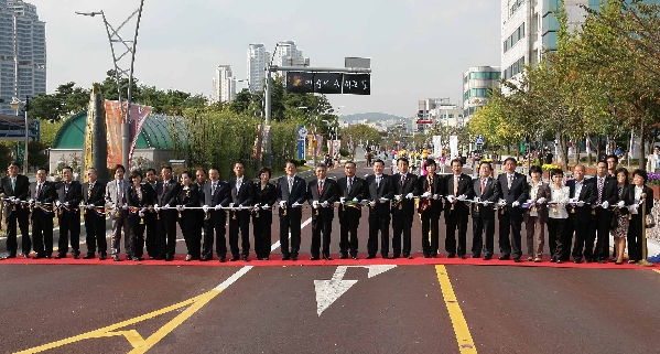 예술이 숨쉬는 거리 준공식_2