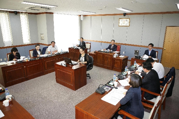 제162회 폐회중 제1차 의회운영위원회_0