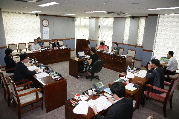 제161회 제1차 정례회 폐회중 제2차 의회운영위원회_2