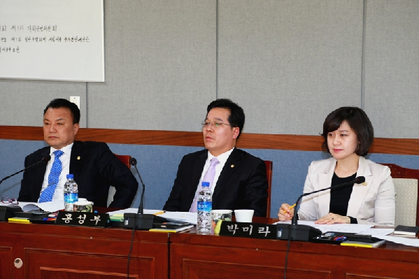 제166회 임시회 1차 의회운영위원회_3