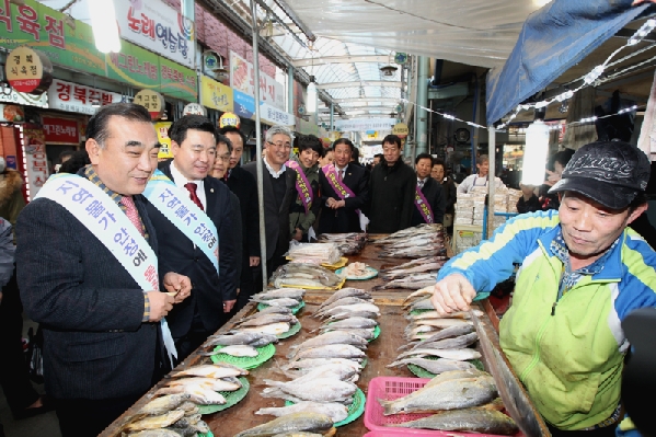 설맞이 전통시장 방문_1
