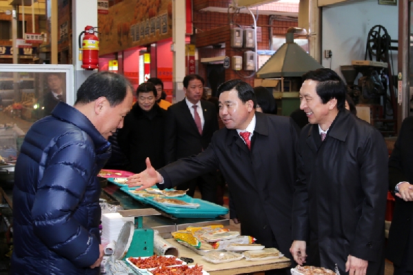 설 명절 재래시장 방문_0