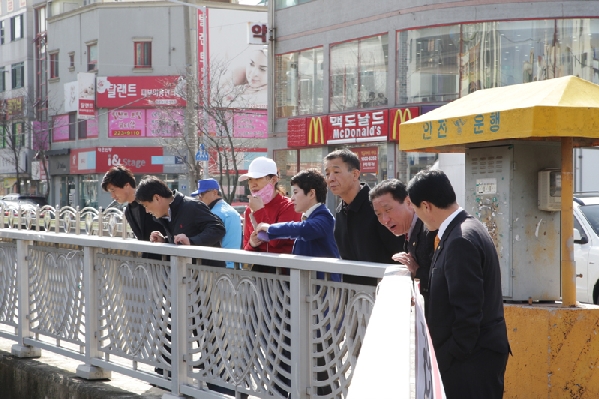 제174회 임시회 건설환경위원회 현장방문_4