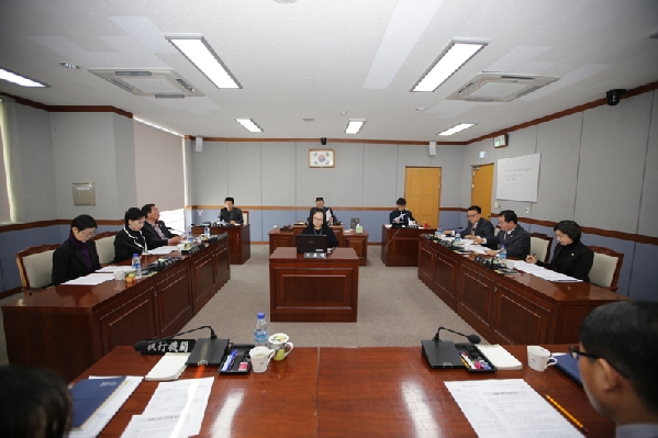 제173회 정례회 폐회중 제2차 운영위_0