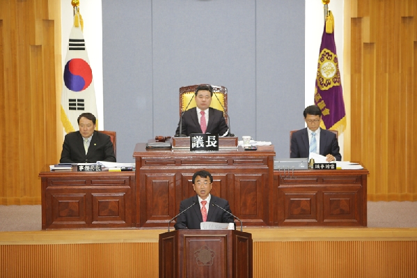 제175회 임시회 제2차 본회의_5