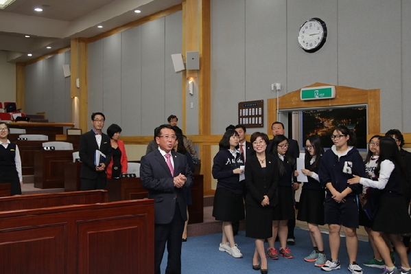 의회를 사랑하는 사람들 및 대현중학교 학생 의회 방문_1
