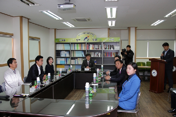 행정자치위원회 현장방문(도시관리공단, 신화예술인촌)_0