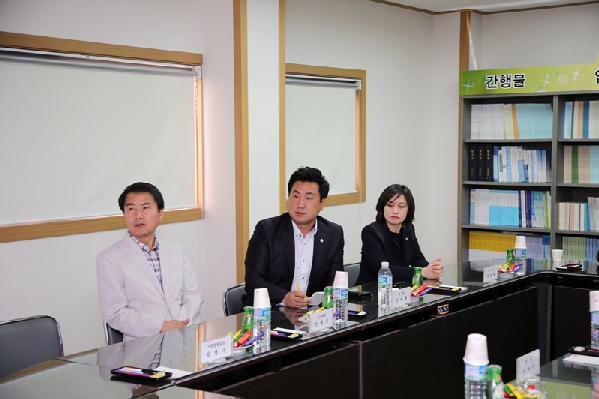 행정자치위원회 현장방문(도시관리공단, 신화예술인촌)_2