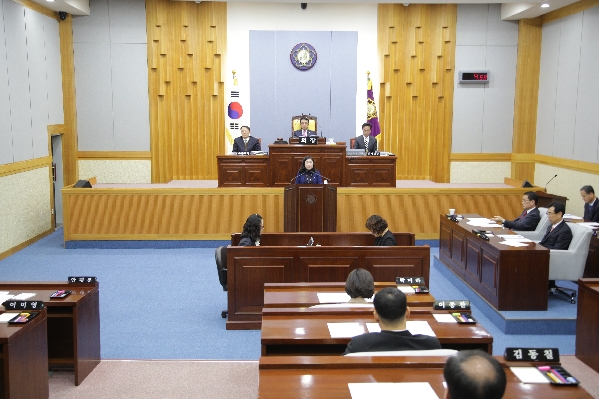 제182회 임시회 제1차 본회의_5