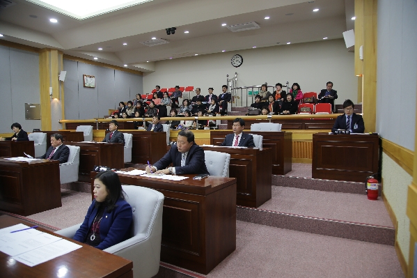 제182회 임시회 제2차 본회의_1