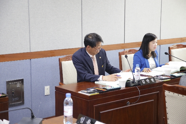 제184회 임시회 제1차 행정자치위원회_3
