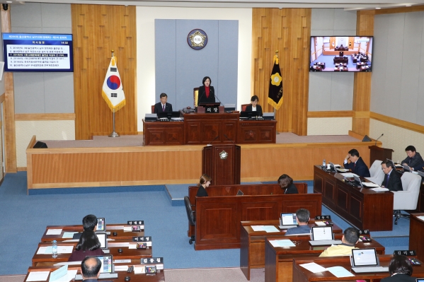 제206회 제2차 정례회 제2차 본회의_0