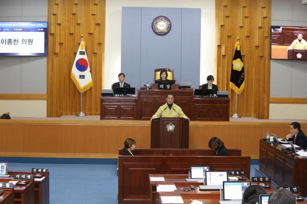 제206회 제2차 정례회 제3차 본회의_1