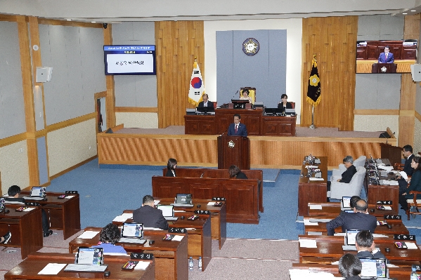 제200회 임시회 제2차 본회의_1