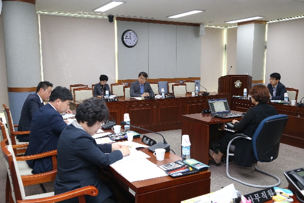 제213회 임시회 의회운영위원회_0