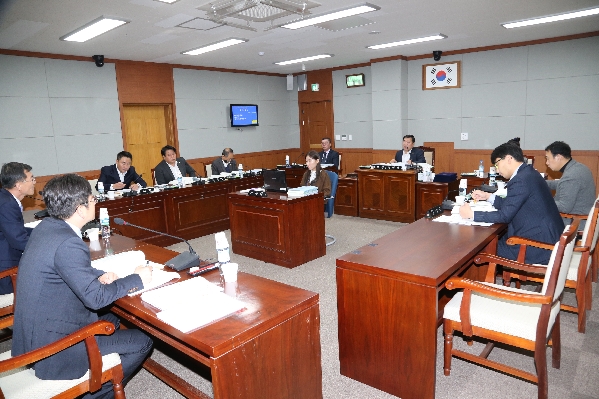 제214회 제2차 정례회 행정자치위원회_0