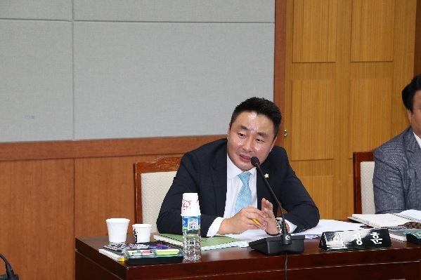 제212회 제1차 정례회 행정자치위원회_5