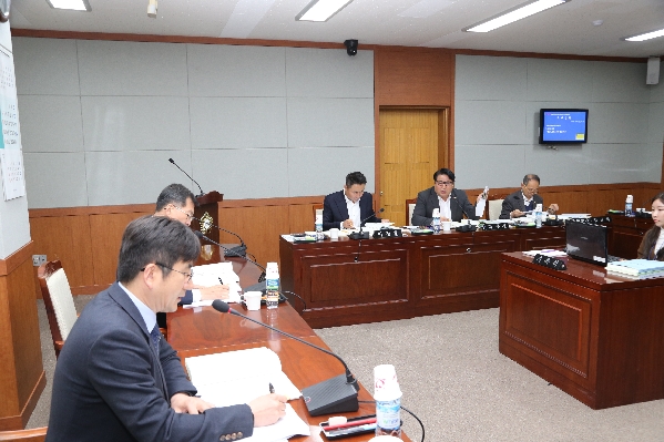 제214회 제2차 정례회 행정자치위원회_2