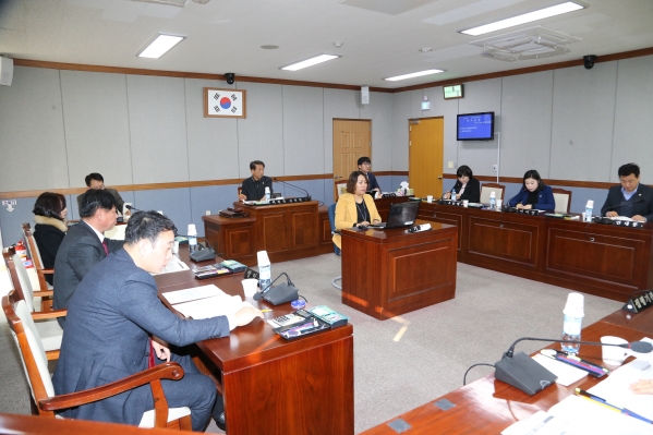 제207회 임시회 의회운영위원회_1