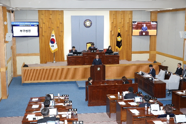 제214회 제2차 정례회 제2차 본회의_10