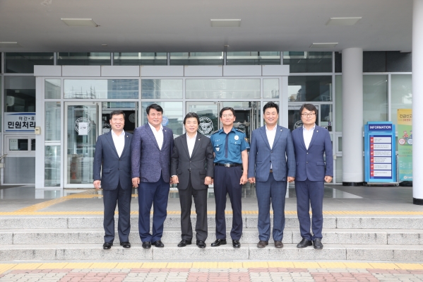 남구의회 의장단 남부경찰서 방문_0