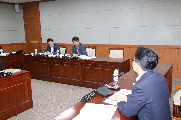 제212회 제1차 정례회 행정자치위원회_1