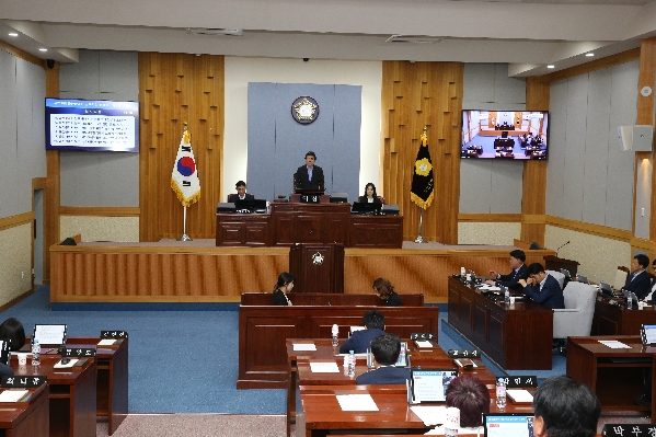 제218회 제1차 정례회 제2차 본회의_0