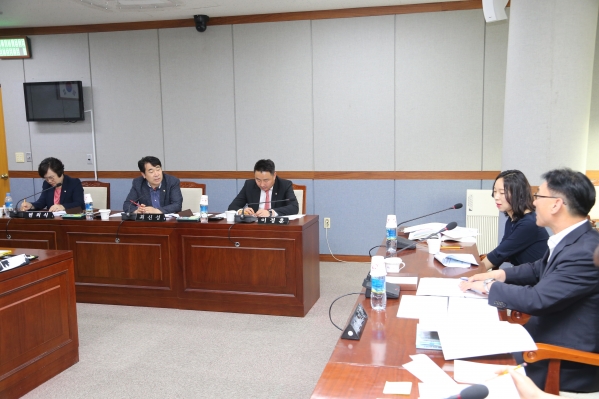 제218회 제1차 정례회 의회운영위원회_3