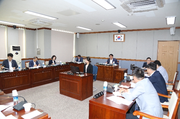 제220회 임시회 의회운영위원회_1