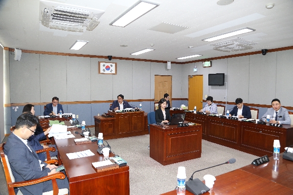 제220회  임시회 의회운영위원회_0