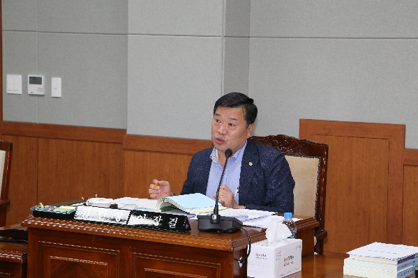 제220회 임시회 행정자치위원회_2