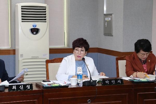 제220회 임시회 복지건설위원회_2