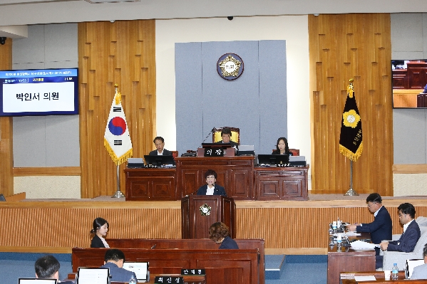 제220회 임시회 제1차 본회의_3