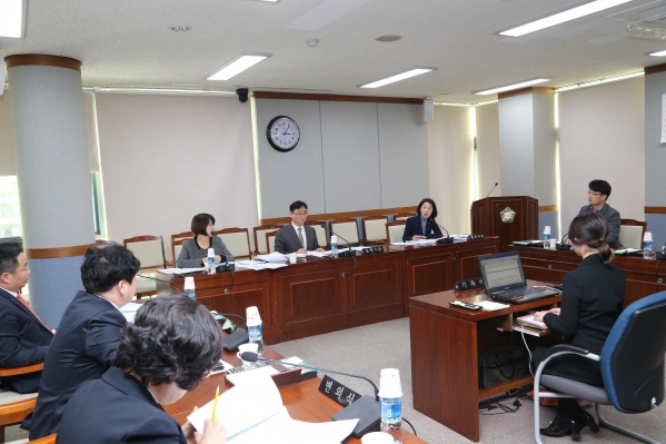 제216회 임시회 의회운영위원회_2