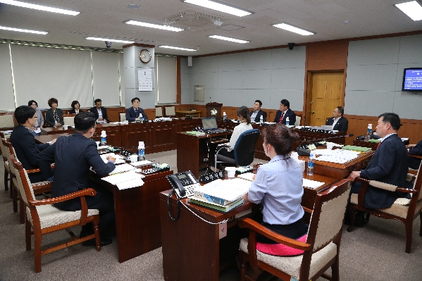 제217회 임시회 행정자치위원회_1